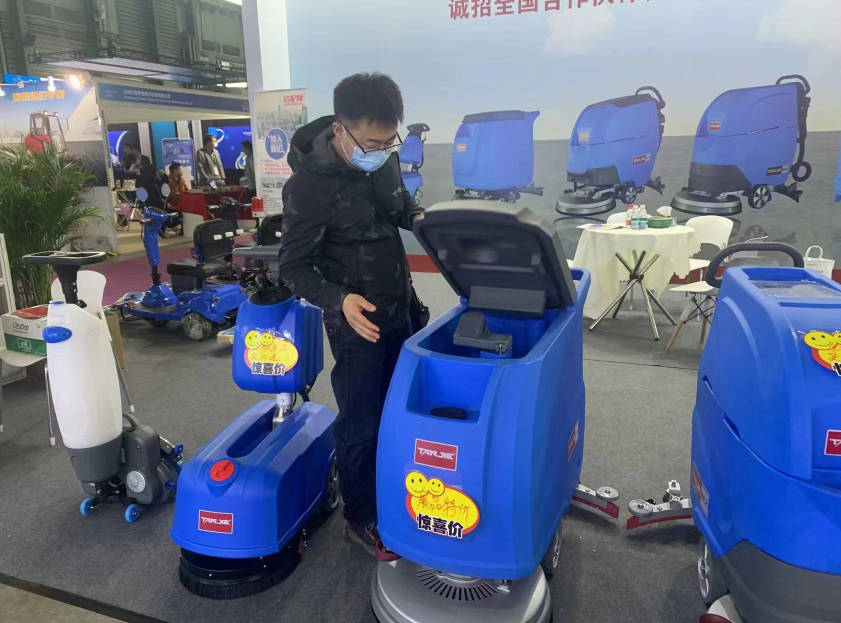 浙江坦洁洗地机公司致力于电动洗地机的生产、销售和服务百家