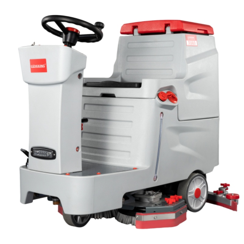 浙江坦洁驾驶式洗地机X660